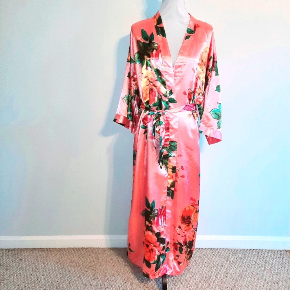 Womens floral robe
